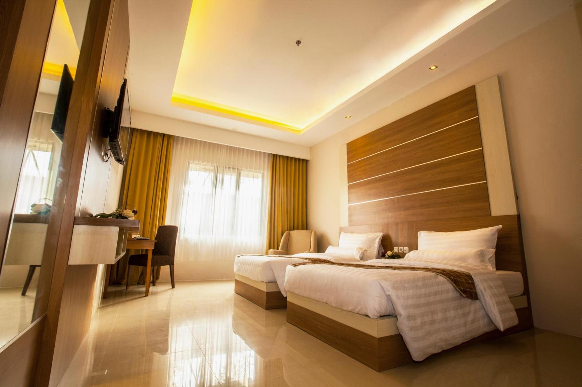 Grand Mulya Hotel Bogor Exterior photo