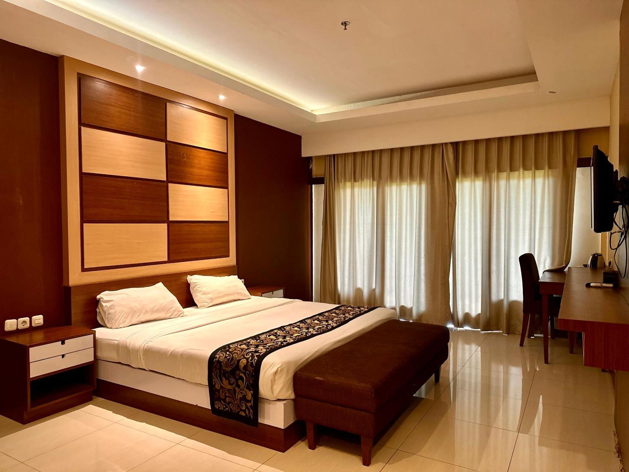 Grand Mulya Hotel Bogor Exterior photo